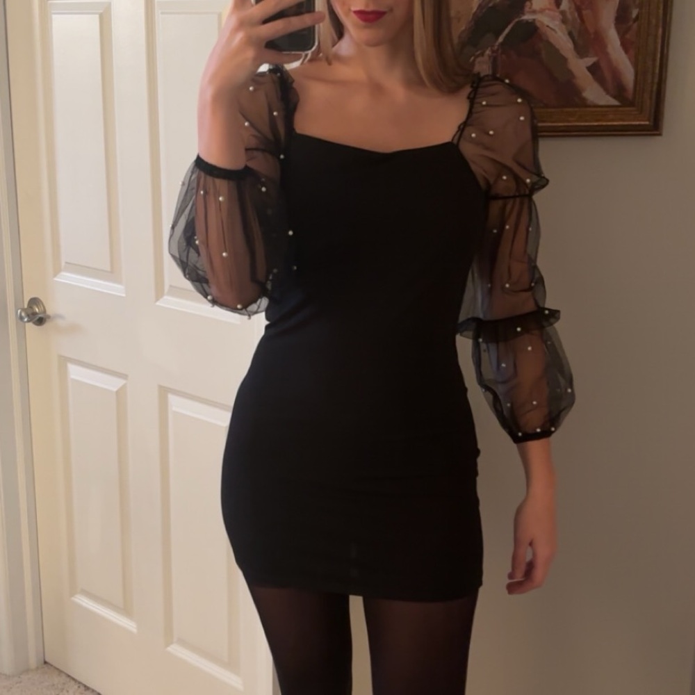 Black Body-con Dress with Puffy Sleeves w/ White Pearls (Size Medium)